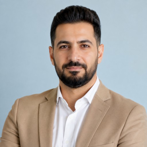 سيف الحوسني